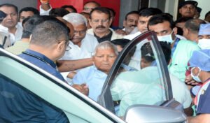 फिर मुश्किल में लालू यादव, लैड फॉर जॉब केस में राष्ट्रपति ने दी केस चलाने की मंजूरी